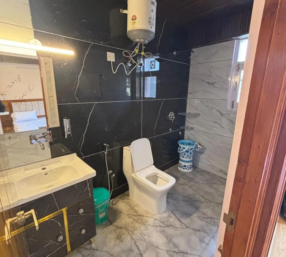 Simla Hideaway Apartment Shimla