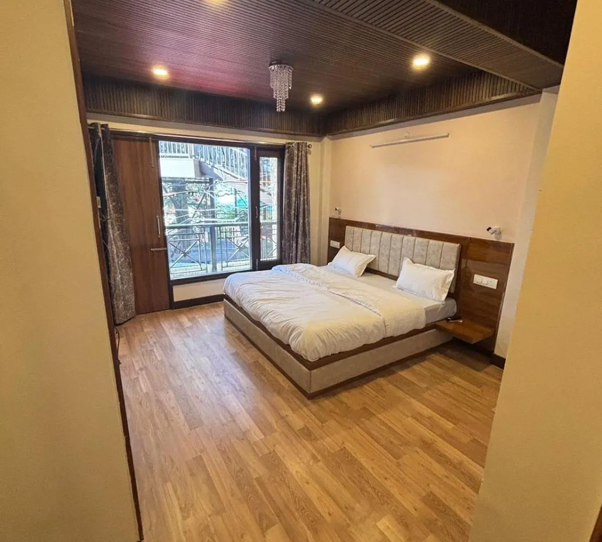 Homestay Simla Hideaway Apartment
